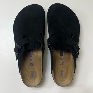 Black Birkenstock Suede Boston Clogs - EU 40